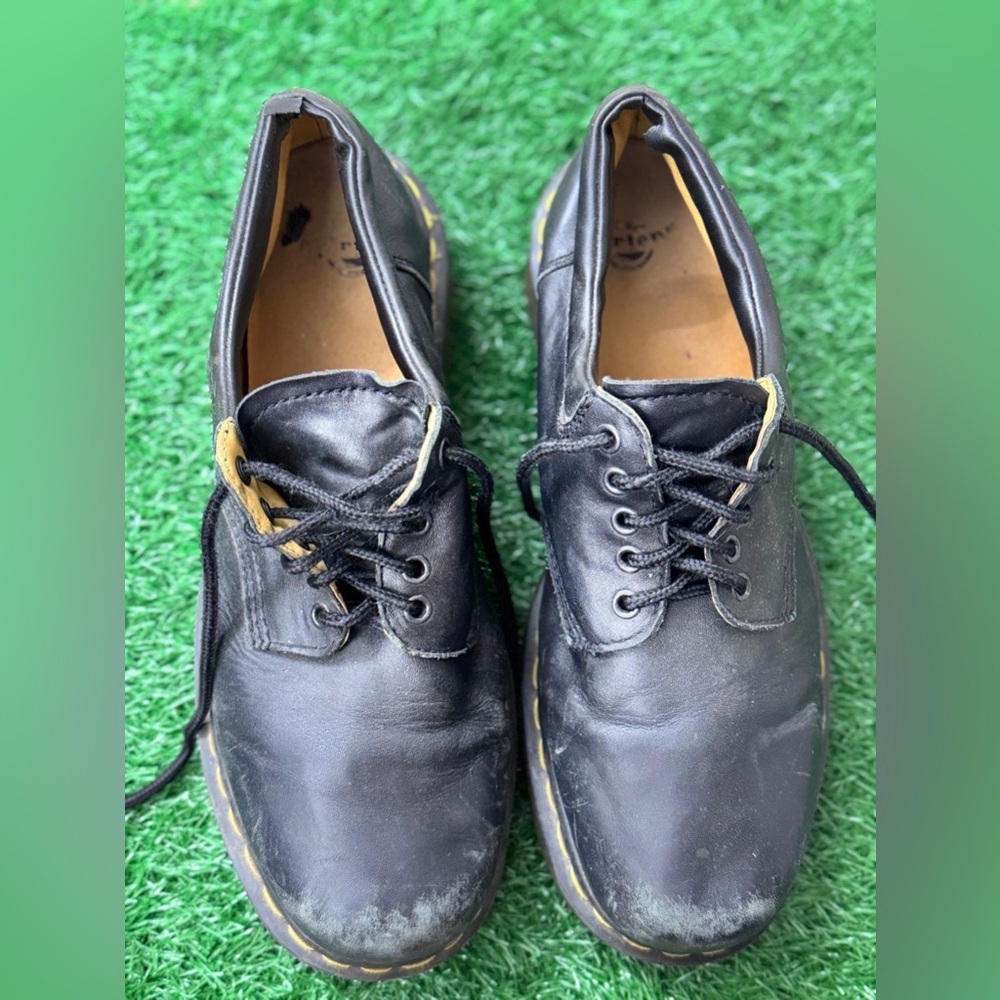 Dr. Martens Men's Black Leather Shoes Size 13‎